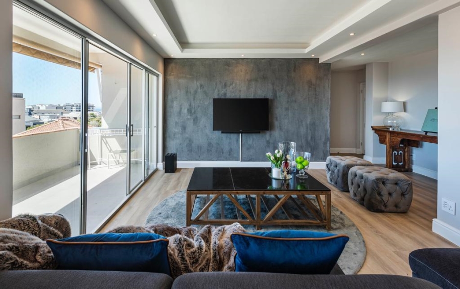 2 Bedroom Property for Sale in Bantry Bay Western Cape